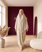 Musselin-Abaya mit Khimar Creme – In Bewegung